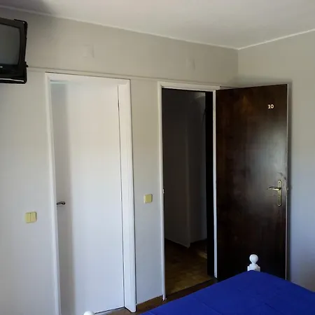 Residencial Ladeira Guest house